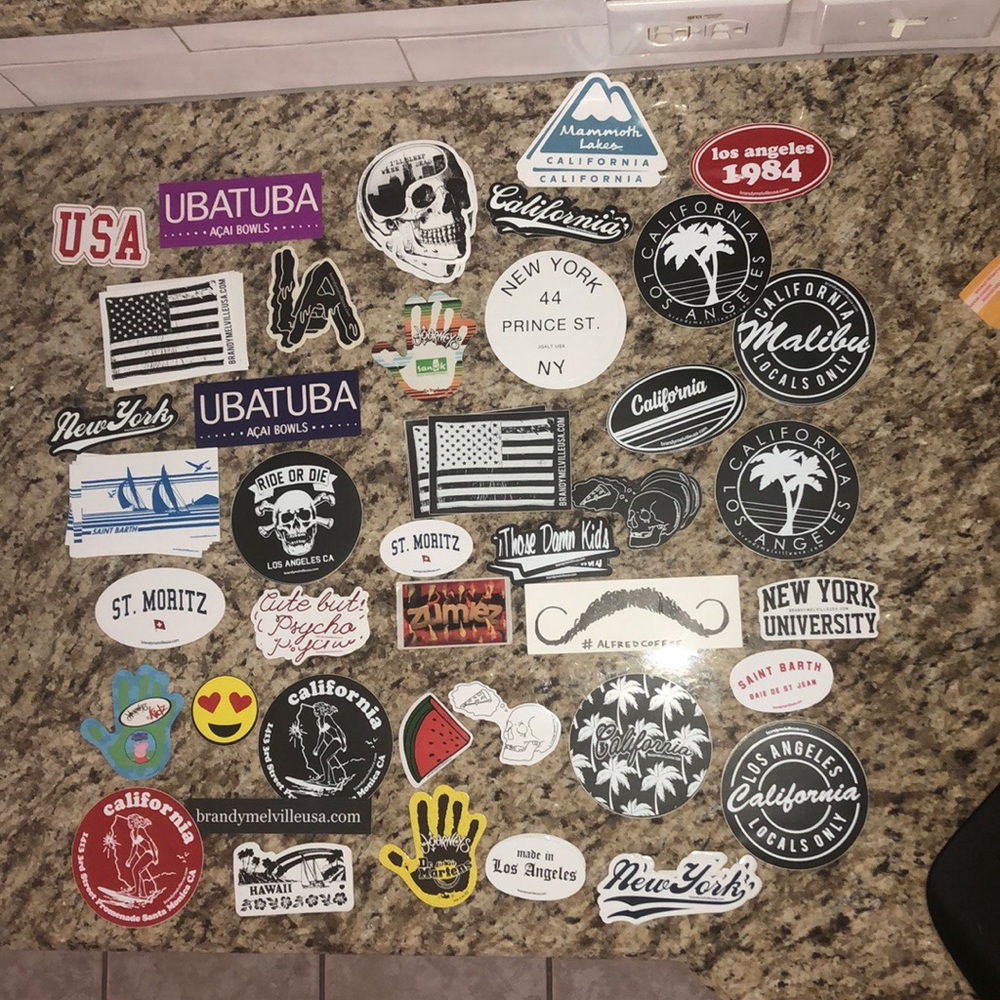 5 random brandy melville stickers